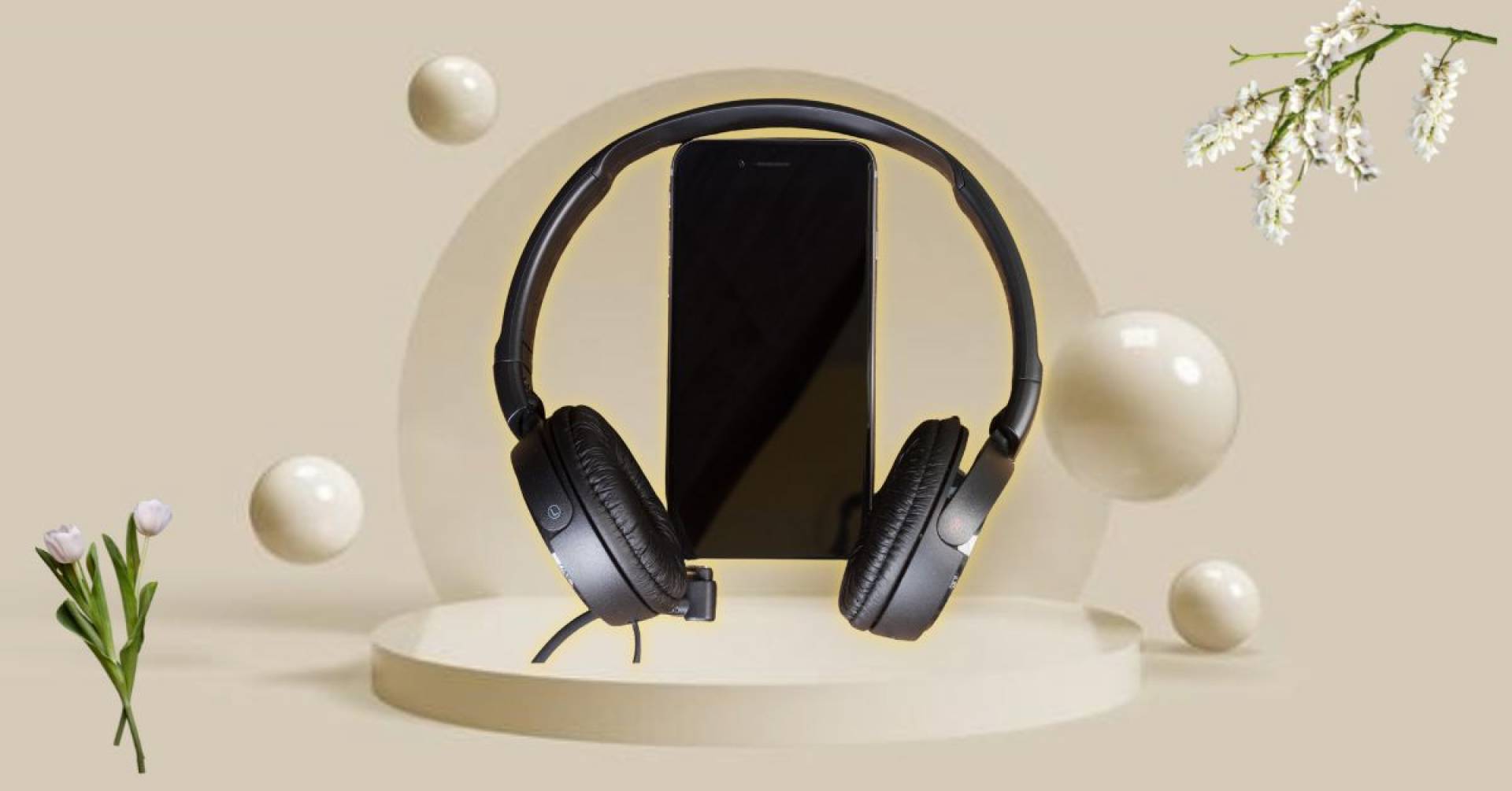 The Most Stylish Headphones For 2024   Most Stylish Headphones 1665107201 1920 60 